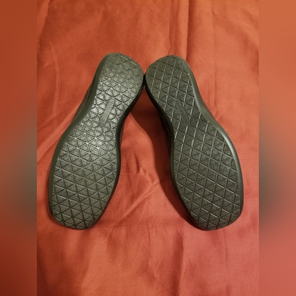 Naturalizer Slip On Comfy Shoe, EUC, Size ~7.5-8 - Picture 5 of 6